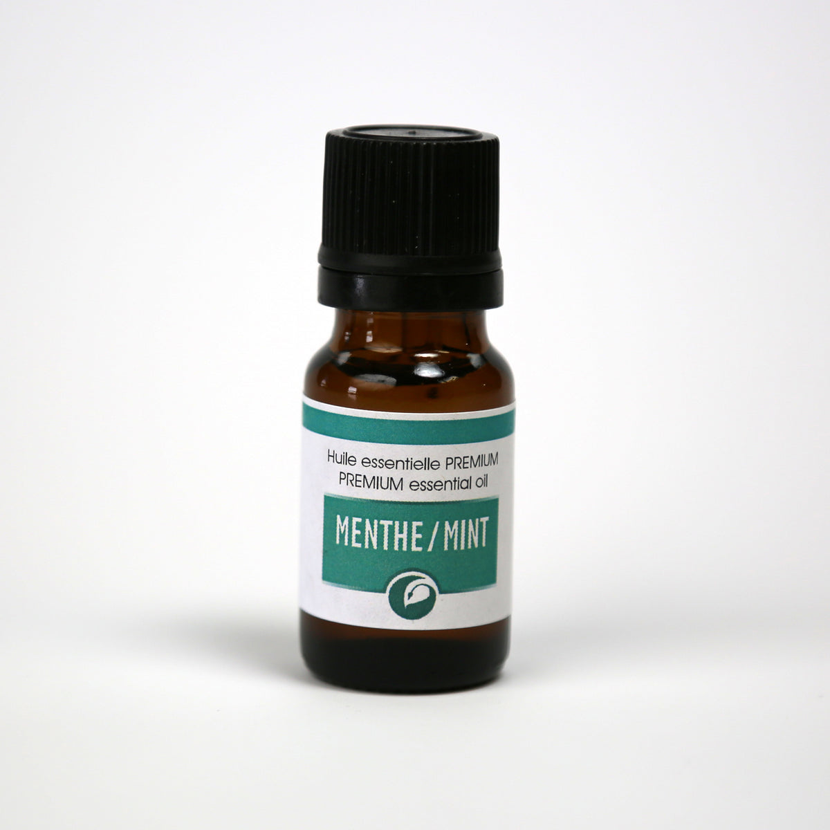 Flacon d'huile essentielle de menthe poivrée